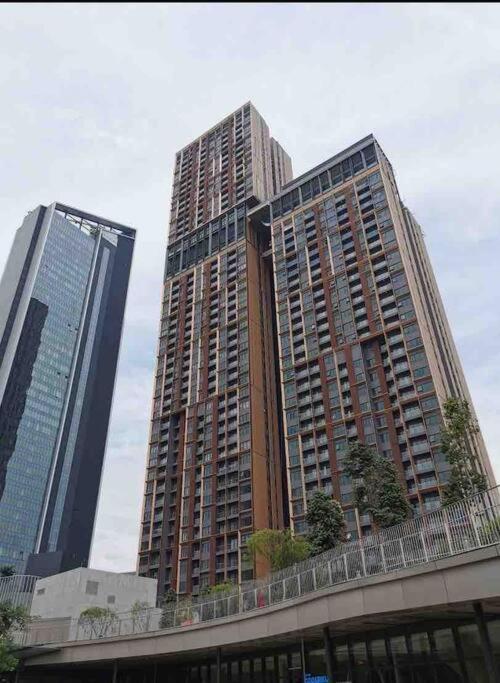Appartement Infinity Pool/ Lucentia Bbcc, Near Lalaport, Pnb118, Klcc à Kuala Lumpur Extérieur photo